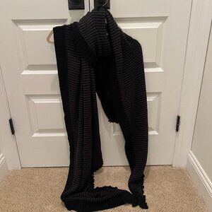 Lululemon Knit Scarf